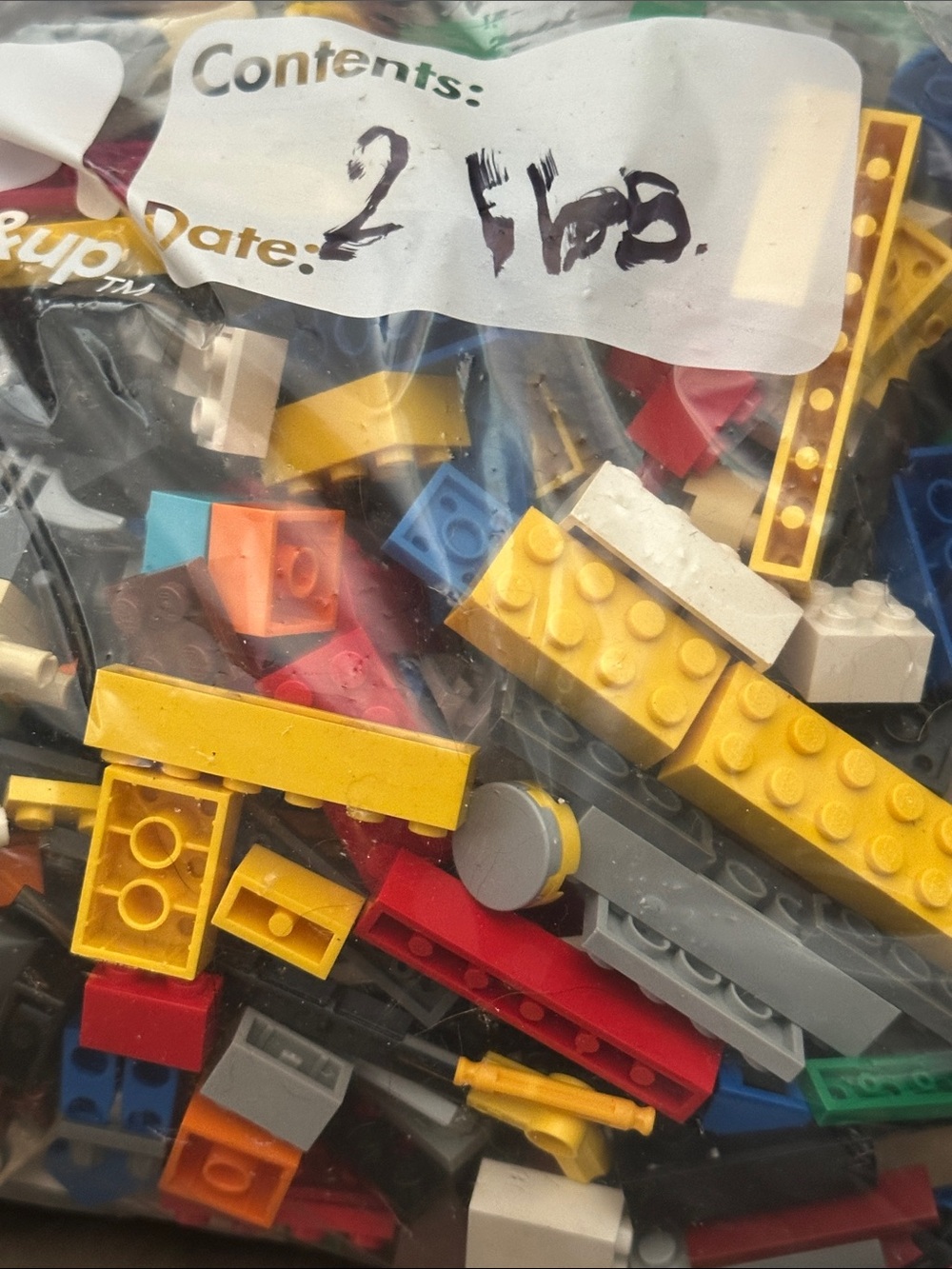 2 lb mixed lot of Lego bricks- variety of sizes colors & style pieces